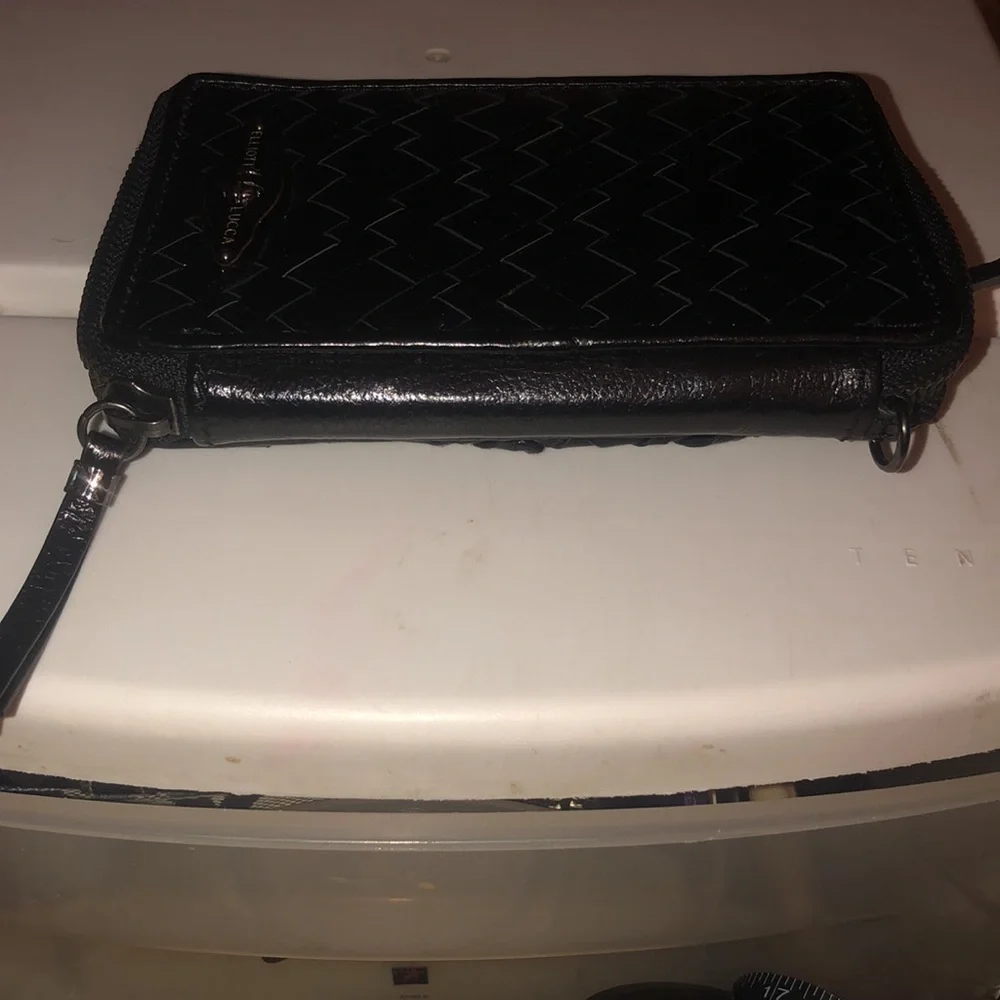 Elliott Lucca black Wigan genuine leather wallet / mobile & card case